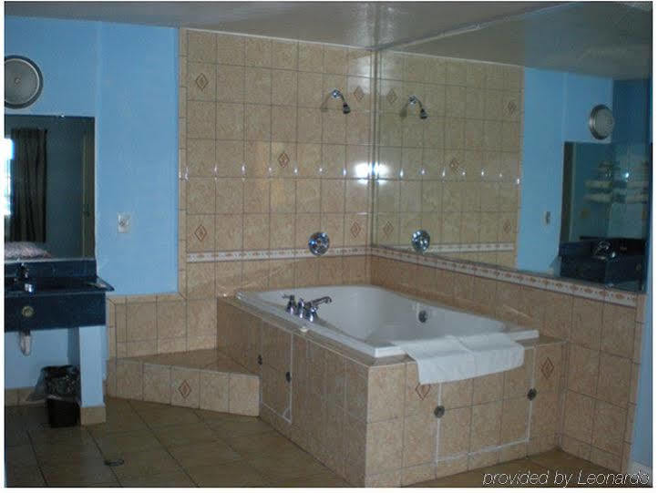 Hotel Whittier, Ca I-605 Номер фото