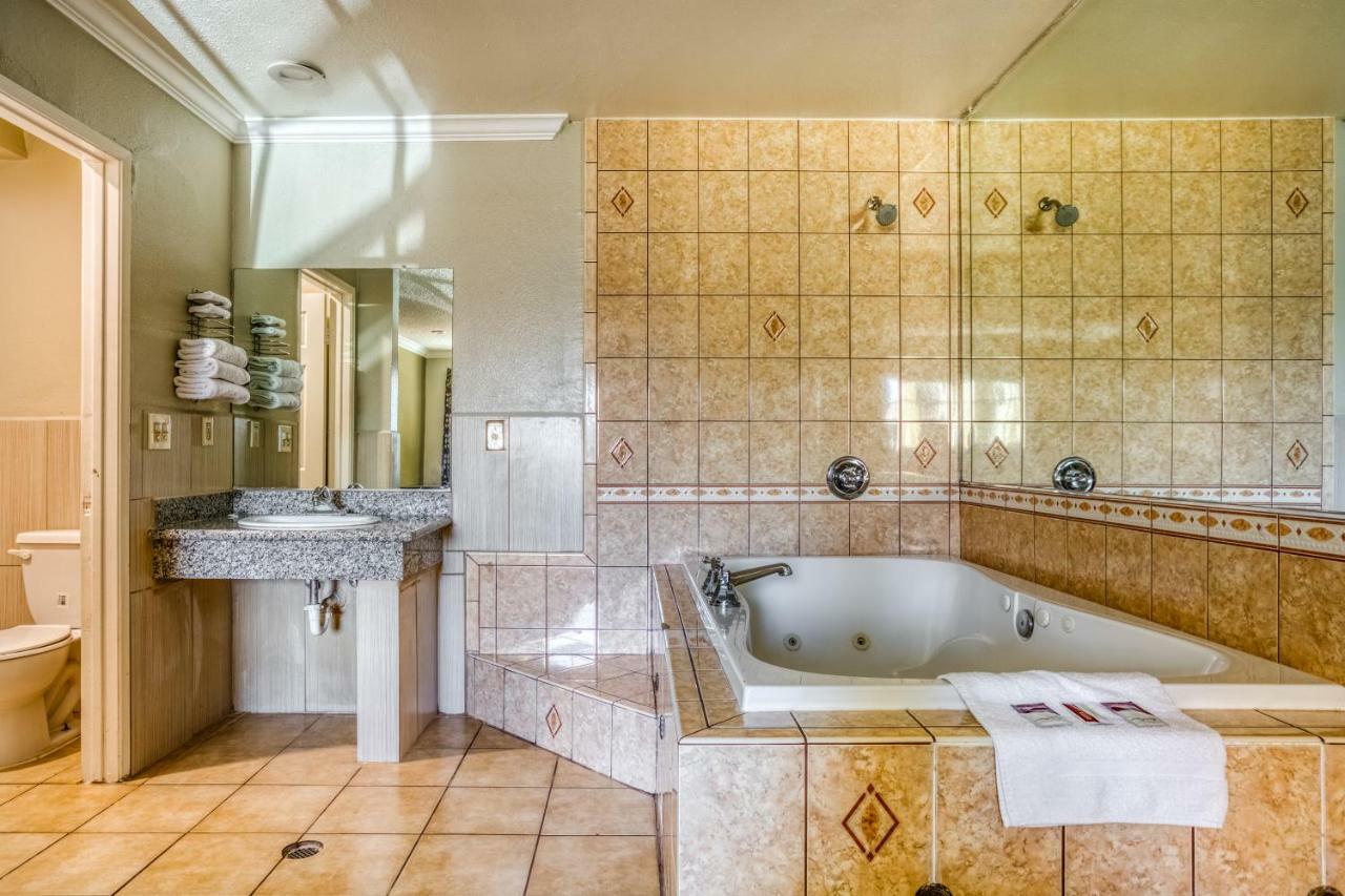 Hotel Whittier, Ca I-605 Экстерьер фото