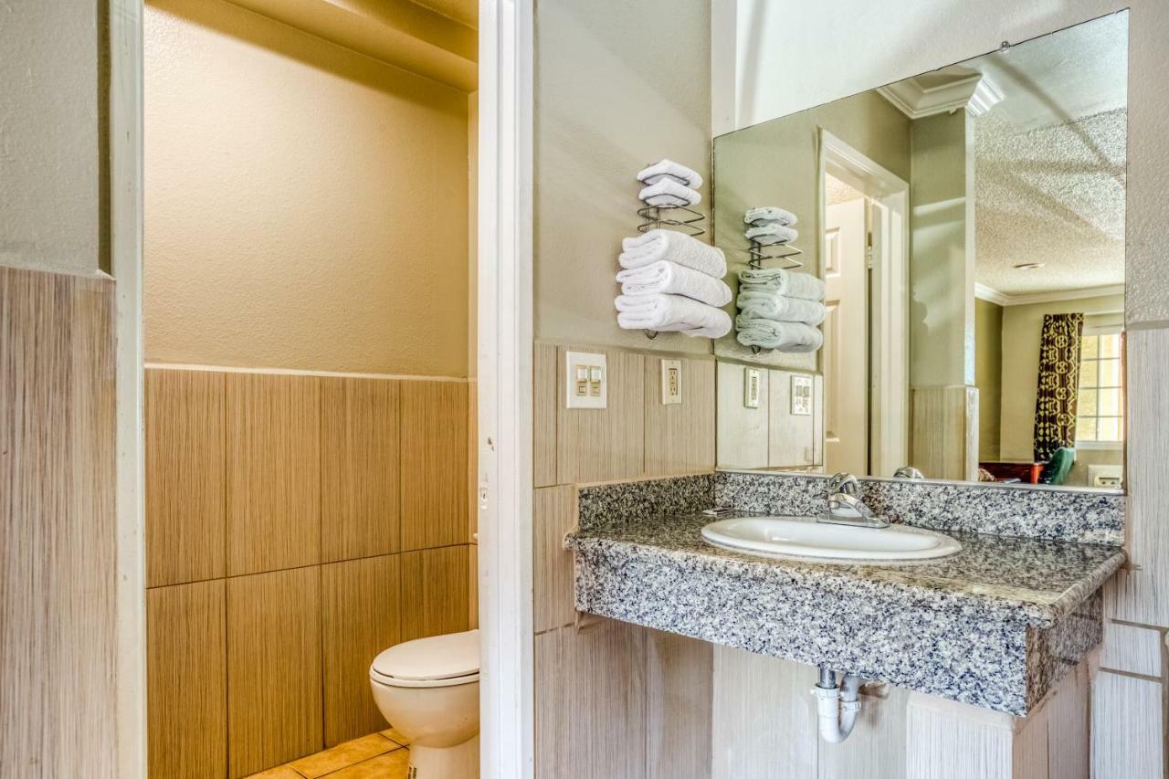 Hotel Whittier, Ca I-605 Экстерьер фото